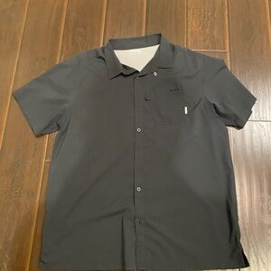 Columbia Men's Black Short Sleeve Shirt